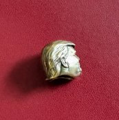 Намистина (бусина) "Gold Dead Trump" для плетіння темляків з паракорду