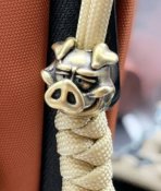 Намистина (бусина) "Golden Pig Head" для плетіння темляків з паракорду