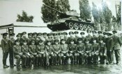 Танкисты курсанты офицеры преподаватели ХГвВТКУ ГУКТУ и Кравчук ЛМ.