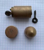 Бензиновая зажигалка на войну в виде снаряда