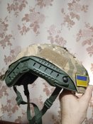 Шолом Fast з кавером. III рівень захисту. Розмір L