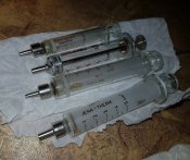 скляні багаторазові шприци ГДР