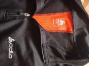 Спортивная терморубашка Oldo черная size xL/52 ворот на молнии.