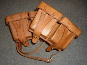 На ВМ/КМ: кожаные ремень и подсумки с зацепом, клейма