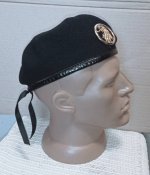 Берет и знак Франции р. 56.