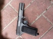 ТТ пневматический пистолет.