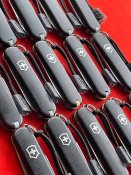 Victorinox Сlassic SD Black c Темляком (БЕЗ рекламы и надписей! Не точеные!)(Оригинал)