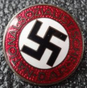 Членский знак NSDAP. Клеймо "RZM M1/78"