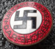 Членский знак NSDAP. Клеймо "RZM M1/78"