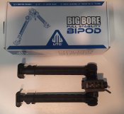 Сошки Leapers UTG Big Bore Full Stability. 23-35,5см. Picatinny