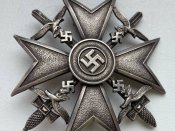 Испанский Крест в серебре с мечами.