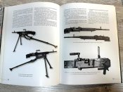 С. Б. Монетчиков. Пехотное оружие Третьего Рейха. Том 3