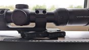 Комплект Vortex Strike Eagle 1-6x24 SFP AR-BDC3 + швидкоз'єм моноблок Vortex Precision