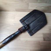 Немецкая складная саперная лопата
