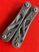 Мультитул Gerber Suspension с чехлом *752