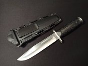 Мисливський тактичний ніж Cold Steel Leatherneck з кресалом та ліхтариком