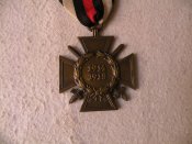 Крест Гинденбург с мечами