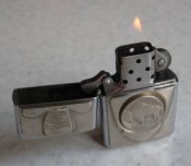 Бензиновая зажигалка оригинал Zippo Buffalo 2001