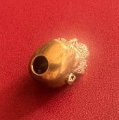 Намистина (бусина) "Gold Kratos Head" для плетіння темляків з паракорду