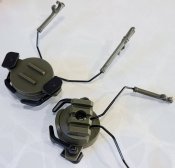 Кріплення з Picatinny для встановлення навушників Earmor, Peltor, Walkerʼs на шолом FAST - Army Green