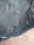 Каска прострілена