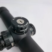 Оптичний приціл Discovery Optics ED-AR 1-8x24 SFIR FFP (34 мм, підсвітка)