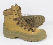 Bates Hiker TW 03.jpg