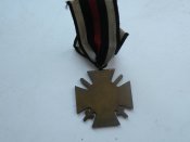Крест Гинденбург с мечами