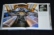 Каталог обширной истории BMW.
