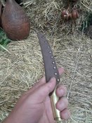 Ніж з шкіряним чохлом з гільзи 12.7 мм Browning