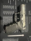 Накладка на руків'я пістолета універсальна (Black)
