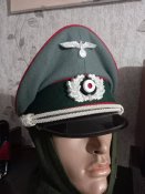 Фуражка  офіцера  артилерії . Розмір .60