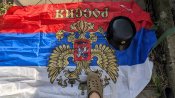 Прапор з двоголовою куркою + фуражки