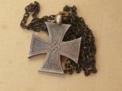 Натільний хрестик у вигляді ЕК.1939. Німеччина.