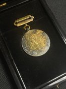 Спеціальний знак члена буддійського святилища Шіншу - храм переродження