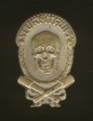 Kappenabzeichen3_Museo_della_Guerra_Rovereto.jpg