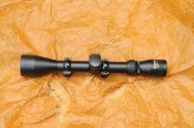 Bushnell 3-9x40+крепление.