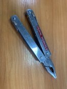 мультитул Victorinox Swisstool