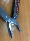 мультитул Victorinox Swisstool