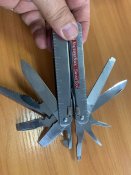 мультитул Victorinox Swisstool