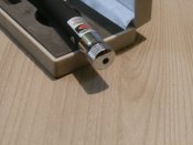 Лазерна указка Laser Pointer.Лазерний цілевказівник.Лазер 5Мвт з  2 батарейками (1 шт.)