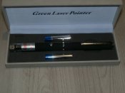 Лазерна указка Laser Pointer.Лазерний цілевказівник.Лазер 5Мвт з  2 батарейками (1 шт.)