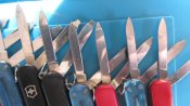 Victorinox 58мм 10штук + різні запчастини.