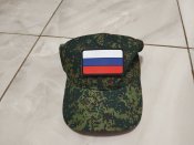 Кепка рф с триколором
