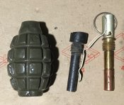 ММГ Ф-1 с запалом Кавешникова и пробкой