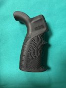 Рукоятка AR 15 прорезинена Beavertail...
