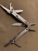 Мультитул Leatherman Bolster / Лезерман Болстер.