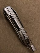 Мультитул Leatherman Skeletool / Лезерман Скелетул