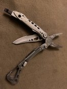 Мультитул Leatherman Skeletool / Лезерман Скелетул