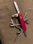 Швейцарський Армійський Ніж Victorinox Huntsman, б/в